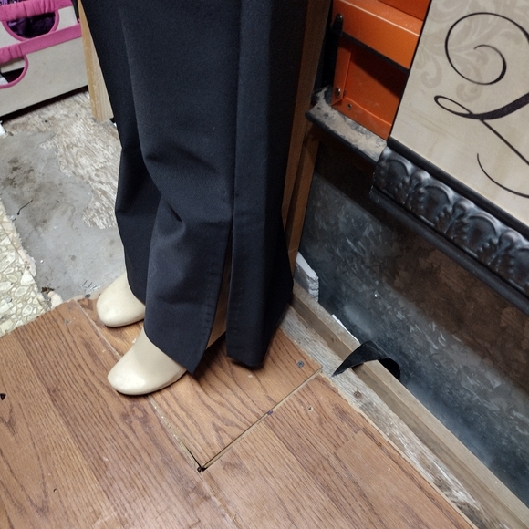 Cache black slacks - Picture 2 of 4